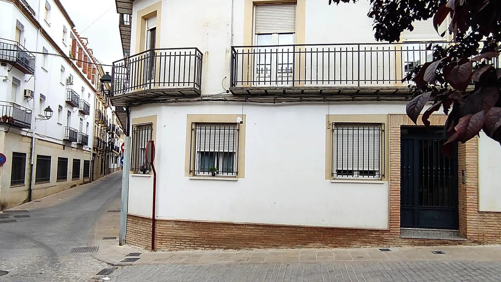 Plaza Samaniego Apartment Baeza